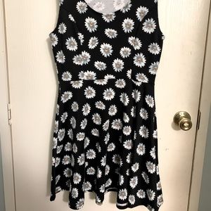 Vibe sportswear dress, large